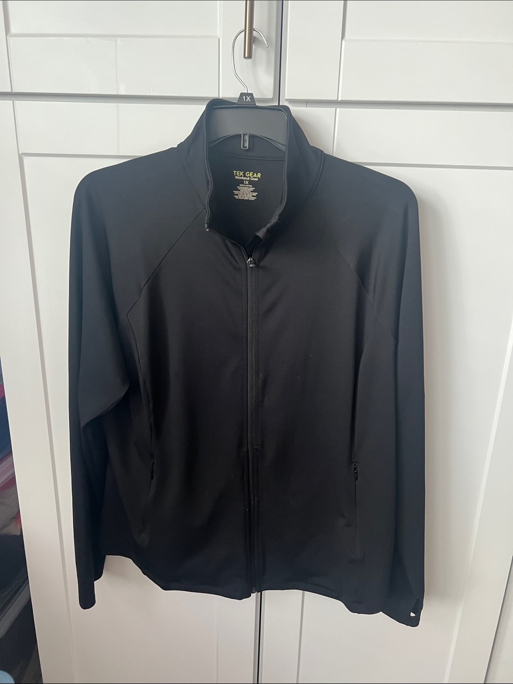 tek gear Men's Black Full-Zip Performance Jacket